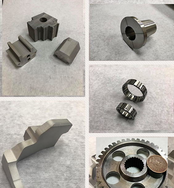 謝明峰職人展示出由線切割特殊加工的零件加工成品